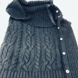 Abercrombie & Fitch Navy Cable Knit Turtleneck Sweater